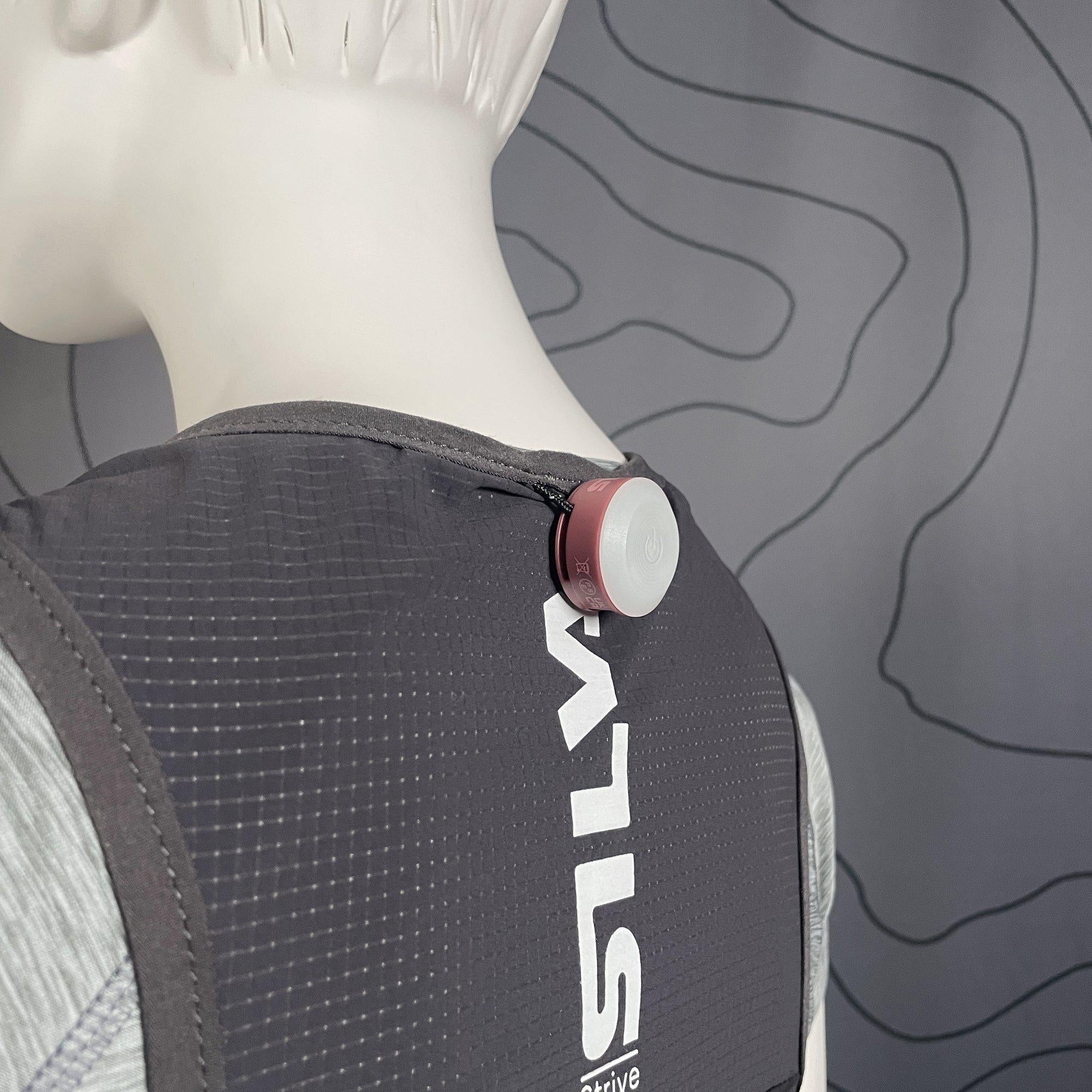 Smini Rose_38461_rear light clip on vest