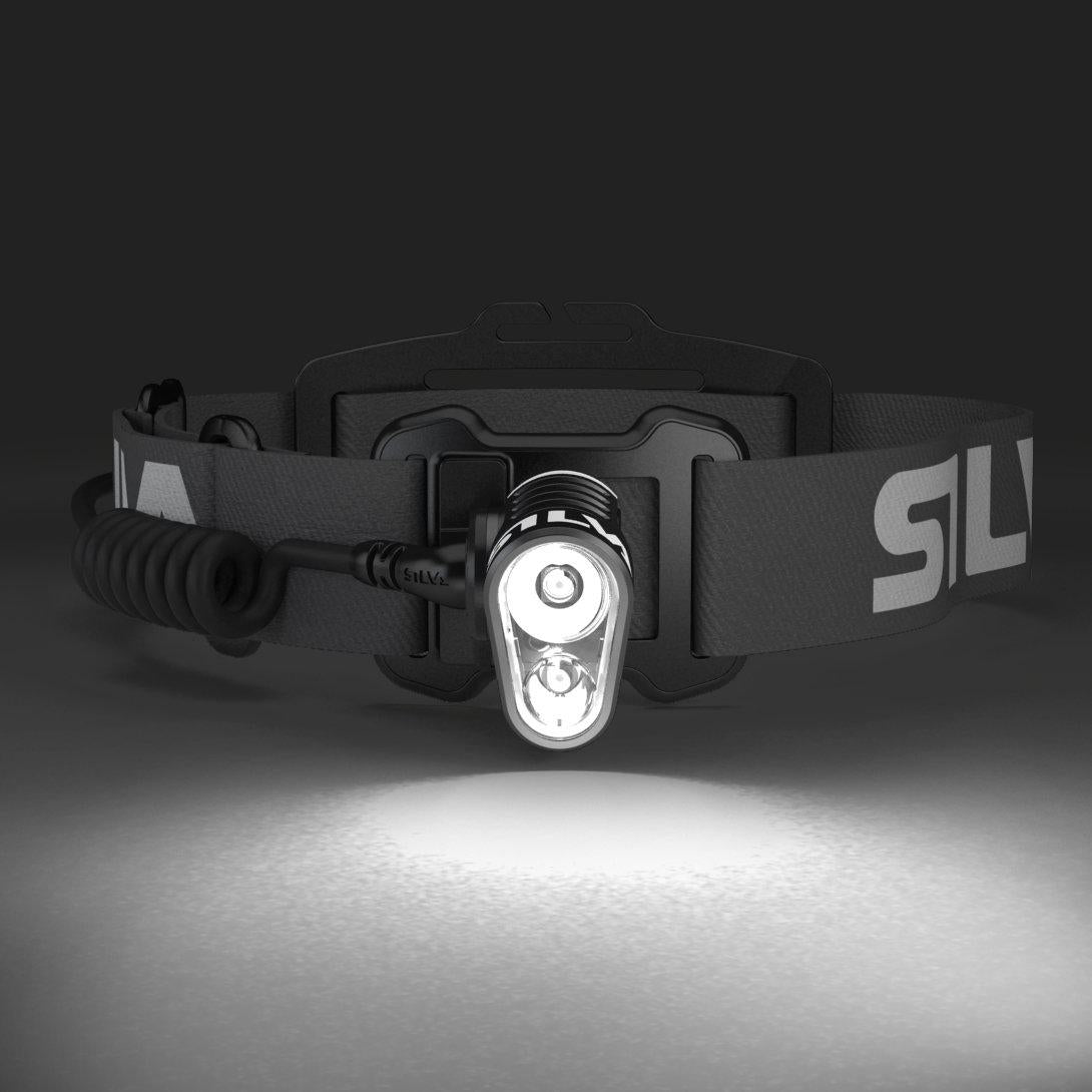 Trail Speed 5_38115 (OEM)_hero-uplit-productImages-dark,front